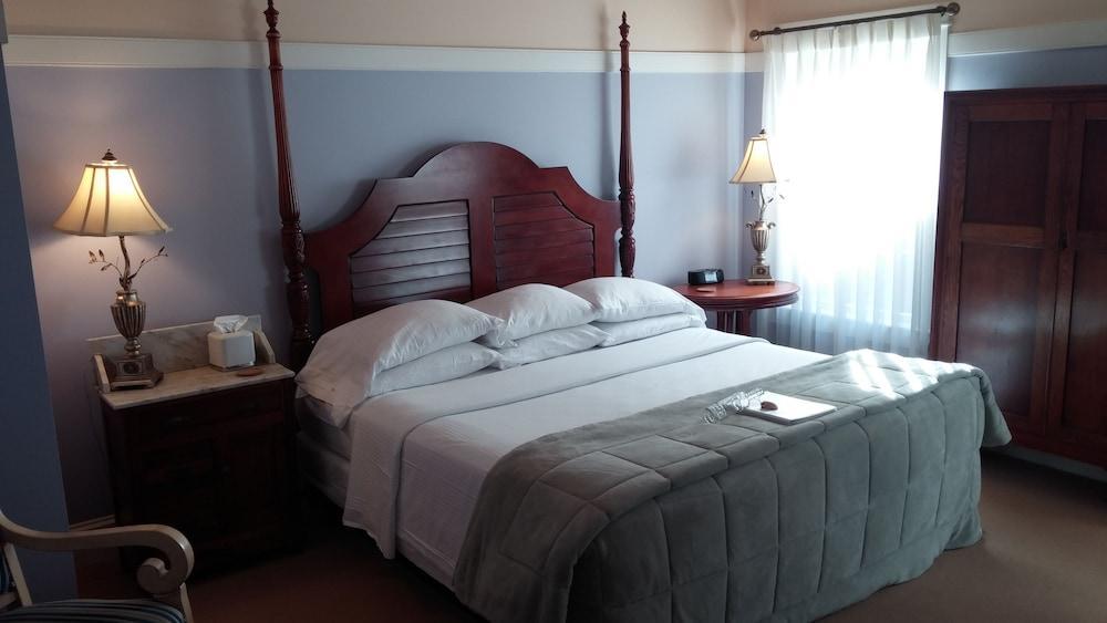 Beach Spa Bed & Breakfast 버지니아비치 외부 사진