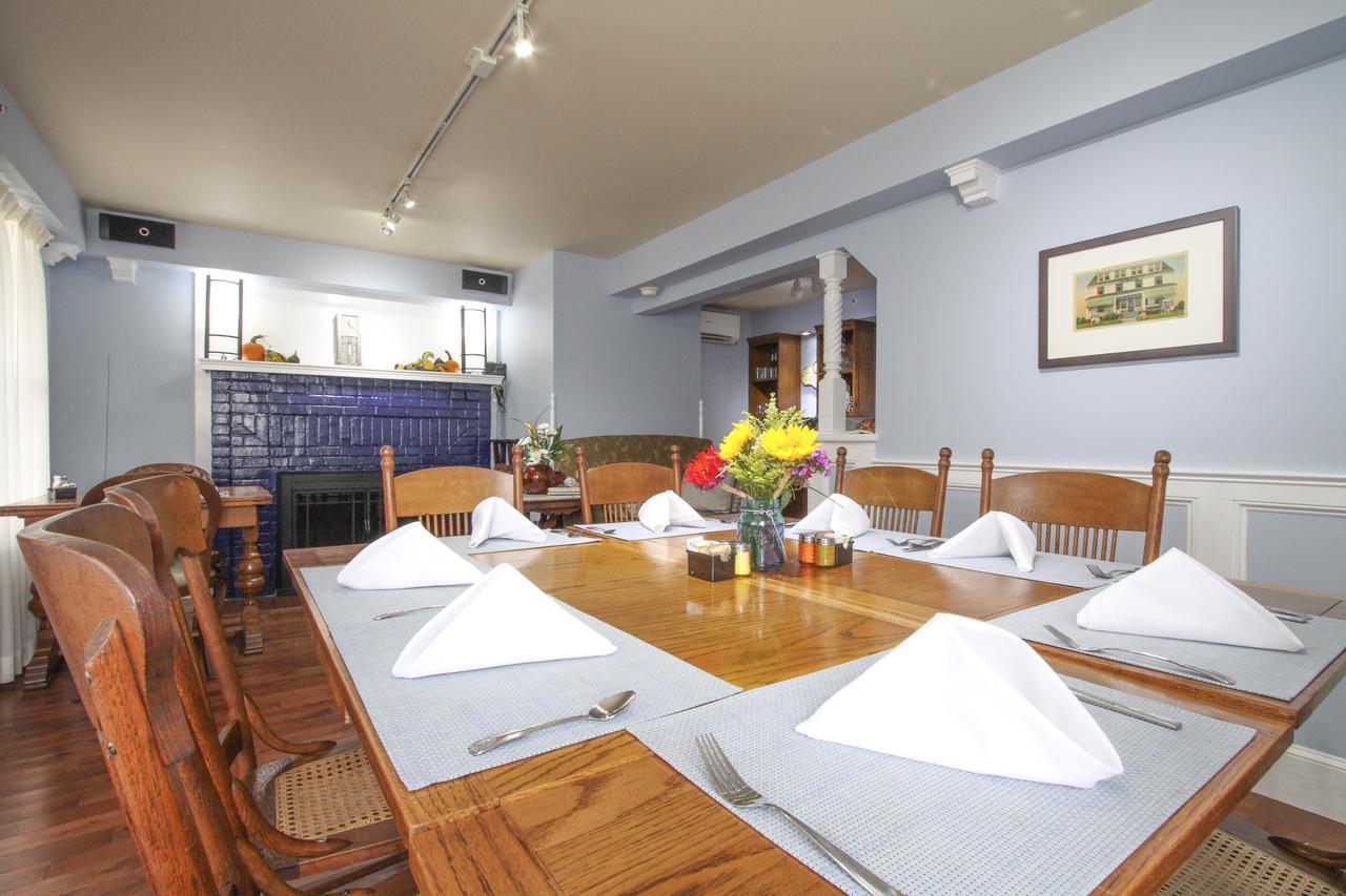 Beach Spa Bed & Breakfast 버지니아비치 외부 사진