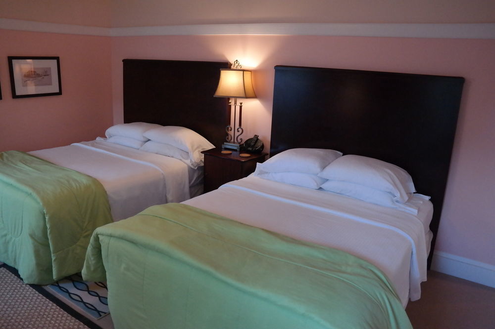 Beach Spa Bed & Breakfast 버지니아비치 외부 사진