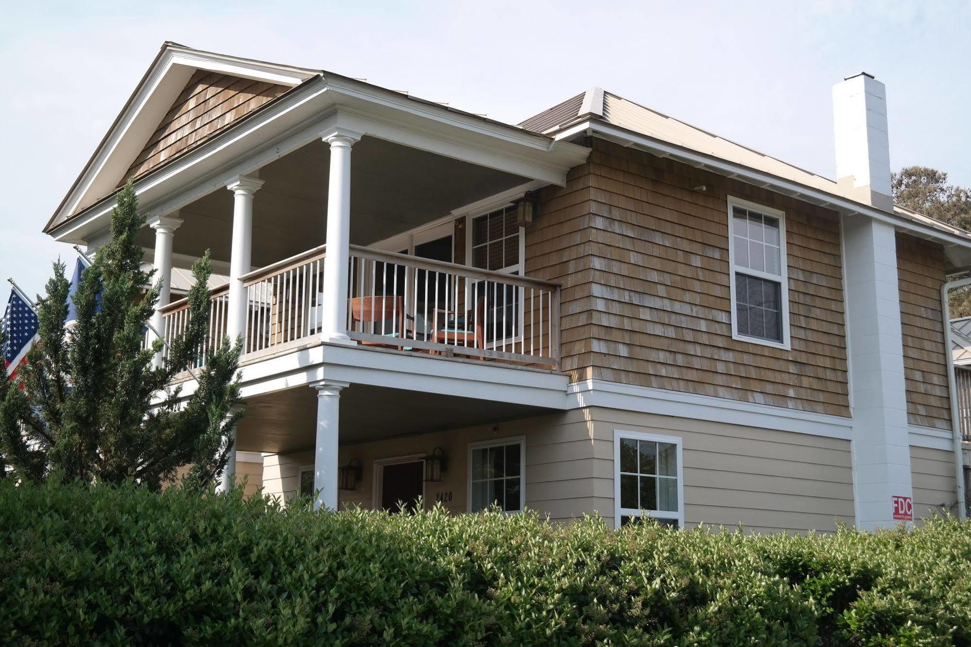 Beach Spa Bed & Breakfast 버지니아비치 외부 사진